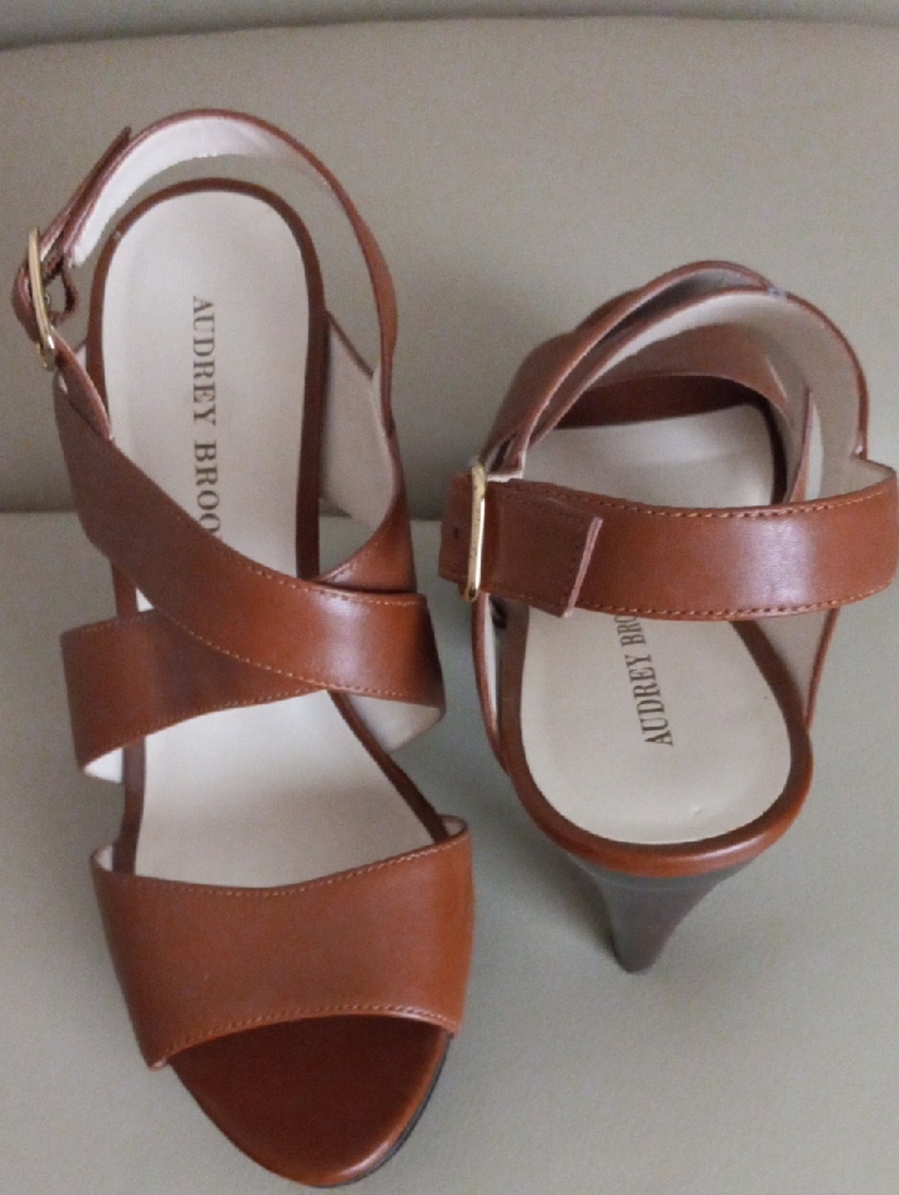 Audrey Brooke Tan Brown Leather Platform Slingback Heels Size: 7M - Picture 13 of 17